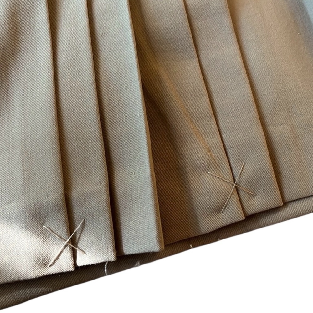 NWT Nine & co “mushroom” color skirt size 4 Women #10188 - Picture 6 of 7